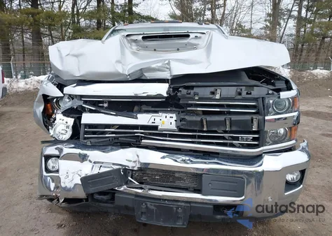 2019 Chevrolet Silverado 2500Hd Ltz z USA, uszkodzony, nr VIN 1GC1KTEY4KF201804